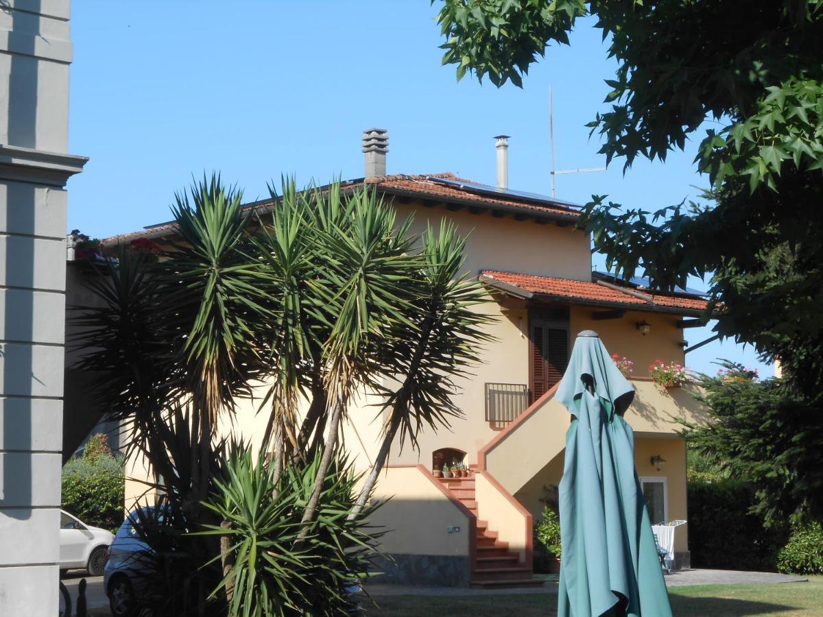 Casa vacanze Orsi Lucca Esterno foto