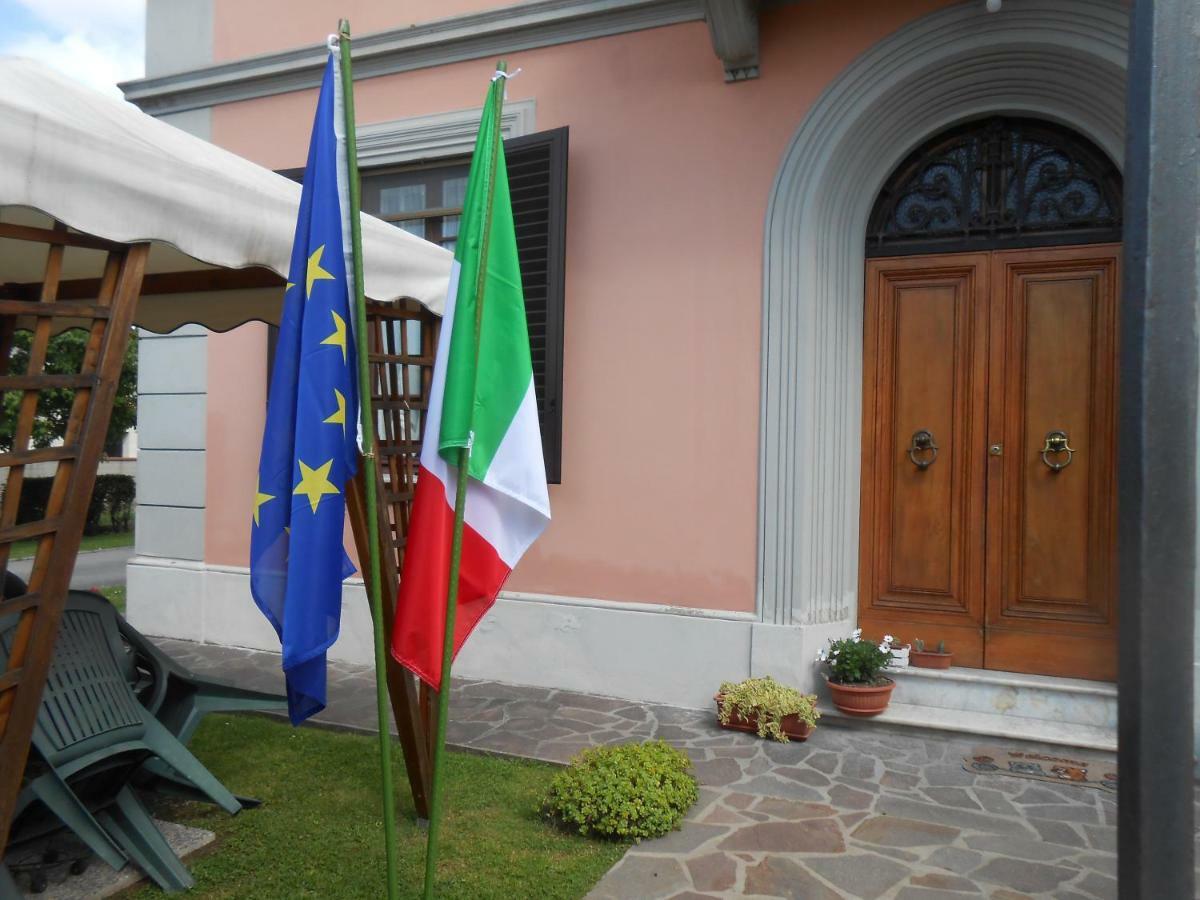 Casa vacanze Orsi Lucca Esterno foto